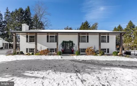 1330 Penfield Rd, State College, PA 16801