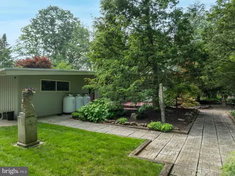 729 Outer Dr, State College, PA 16801 photo 19