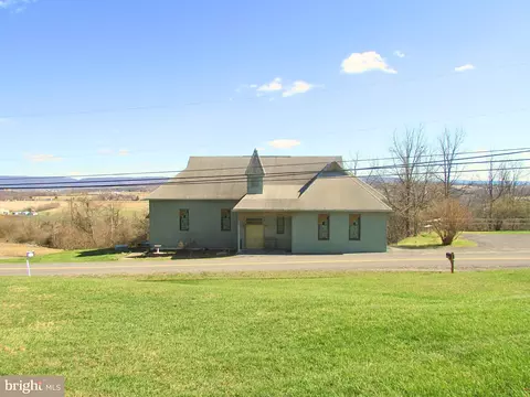 1070 Valley View Rd, Bellefonte, PA 16823