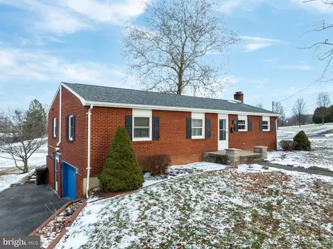 350 Hughes St, Bellefonte, PA 16823