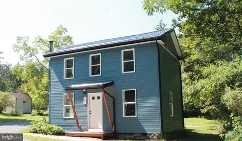 164 S Water St, Pine Grove Mills, PA 16868