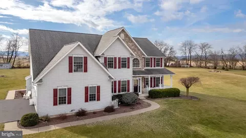 74 Josie Dr, Bellefonte, PA 16823
