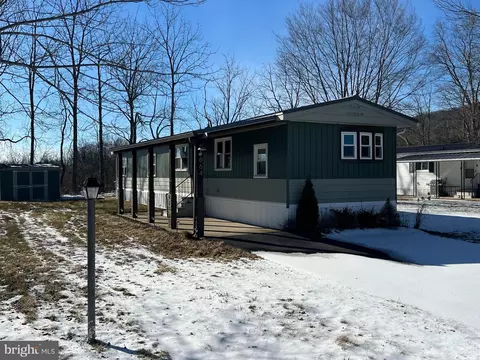 664 Maple Dr, Bellefonte, PA 16823