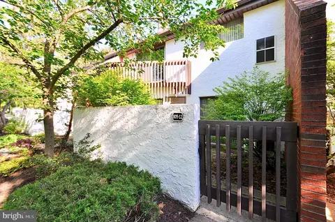 805 Stratford Drive Dr #12, State College, PA 16801
