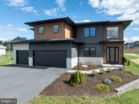 390 Trout Rd, State College, PA 16801