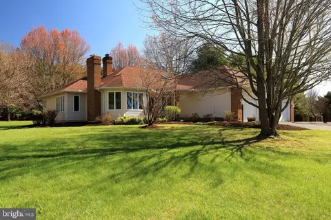 519 Kristina Cir, State College, PA 16803