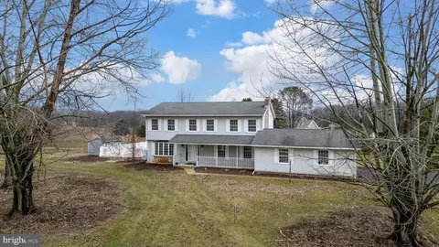 315 Debi Dr, Bellefonte, PA 16823