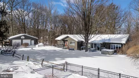 211 Miller Ln, Boalsburg, PA 16827