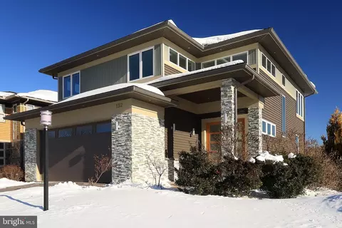132 Derek Dr, Boalsburg, PA 16827