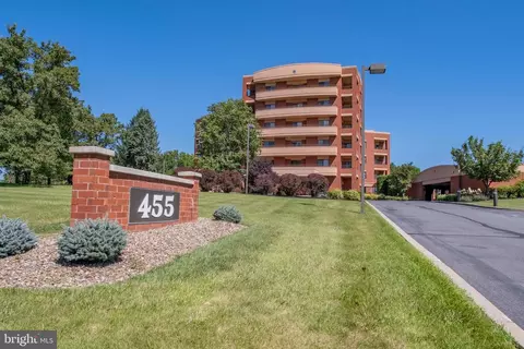 455 Windmere Dr #LLC, State College, PA 16801