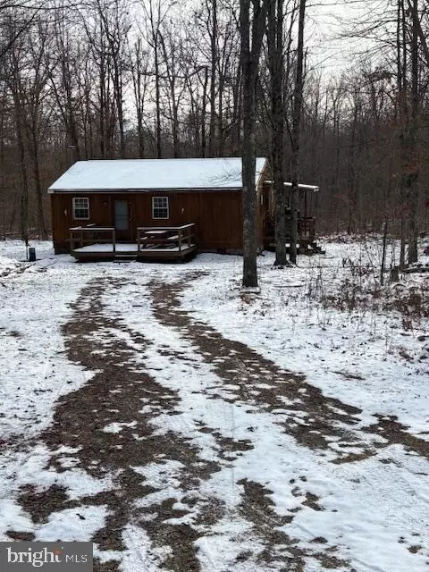 186 Little Wolf Rd, Snow Shoe, PA 16874