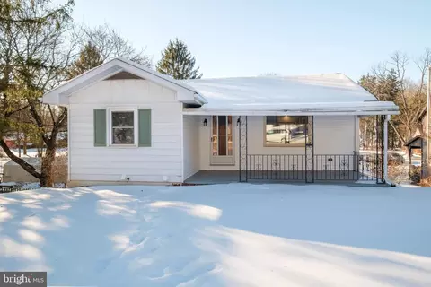 522 Pike St, State College, PA 16801