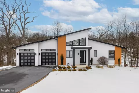 1317 E Branch Rd, State College, PA 16801