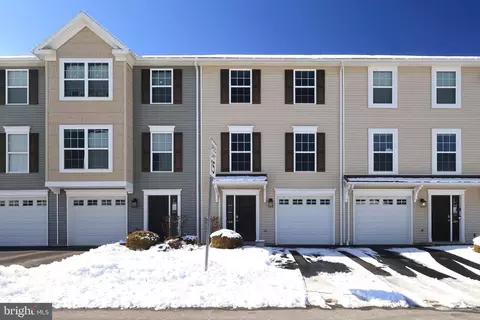 166 Towhee Dr, Boalsburg, PA 16827