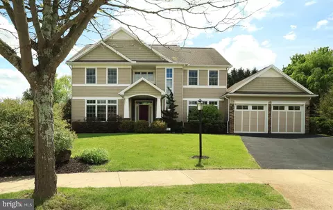 170 Fernleaf Ct, State College, PA 16801