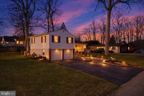 956 Shady Ln, Bellefonte, PA 16823