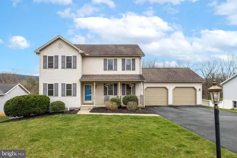 115 Quartz Dr, Bellefonte, PA 16823