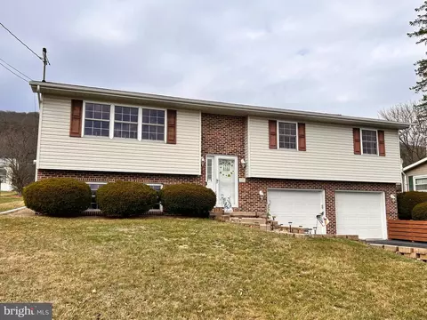 123 2nd St, Centre Hall, PA 16828