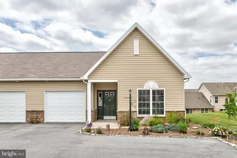 128 Gemstone Dr, Bellefonte, PA 16823
