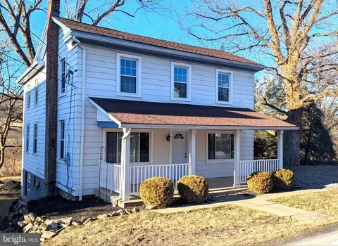 2011 Halfmoon Valley Rd, Port Matilda, PA 16870