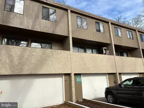253 E Nittany Ave, State College, PA 16801