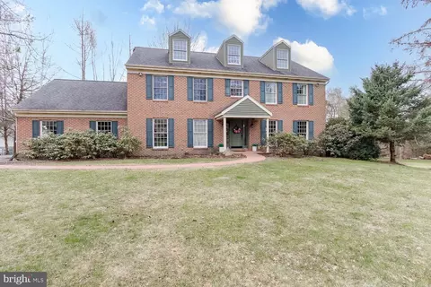 115 Heiskel Dr, Port Matilda, PA 16870
