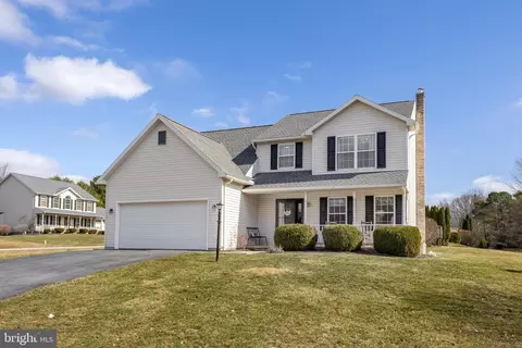 200 Doubletree Pl, Port Matilda, PA 16870