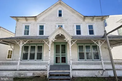 116 Penn St, Millheim, PA 16854