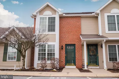 312 Pebble Ln, Bellefonte, PA 16823