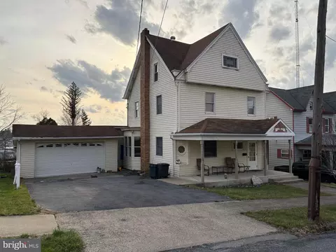 219 S Front St, Philipsburg, PA 16866