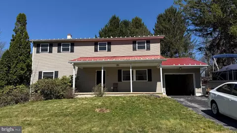 242 Spring St, State College, PA 16801