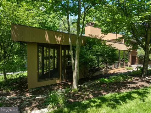 602 Windmill Rd, Boalsburg, PA 16827