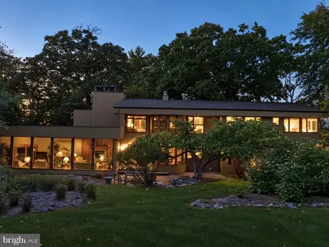 602 Windmill Rd, Boalsburg, PA 16827