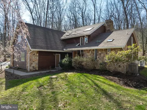 201 Tussey Terrace Cir, Boalsburg, PA 16827