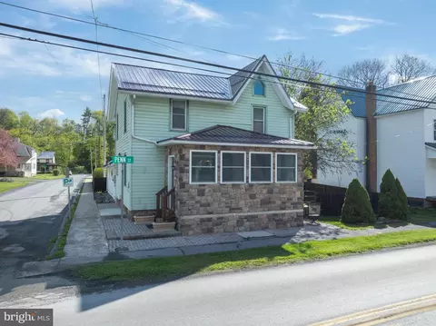 149 Penn St, Millheim, PA 16854