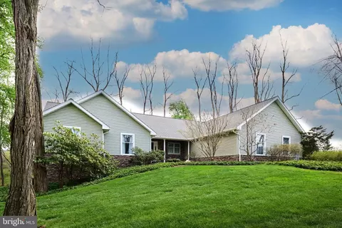 2890 Halfmoon Valley Rd, Port Matilda, PA 16870