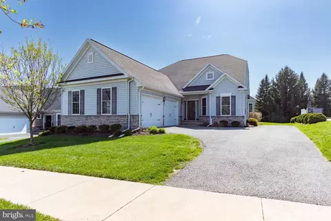 151 Rushcliffe St, State College, PA 16803