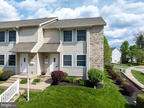 775 Galen Dr, State College, PA 16803