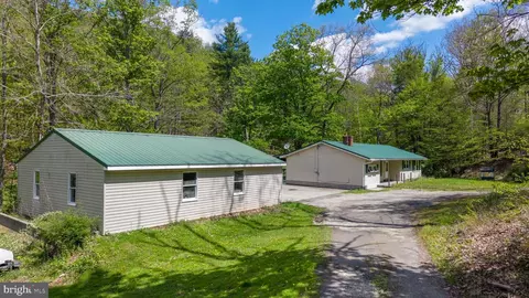 243 Lucas Rd, Bellefonte, PA 16823