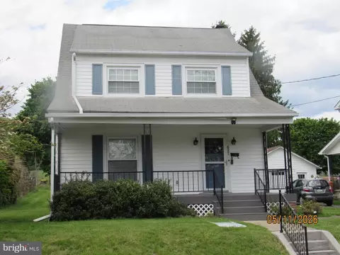 627 Halfmoon St, Bellefonte, PA 16823