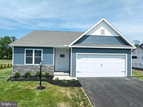 218 Heirloom Dr, Centre Hall, PA 16828