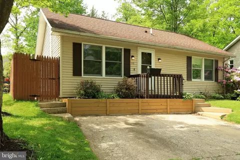 110 Ghaner Dr, State College, PA 16803