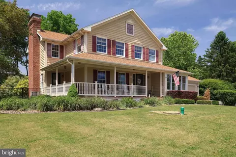 108 Heiskel Dr, Port Matilda, PA 16870