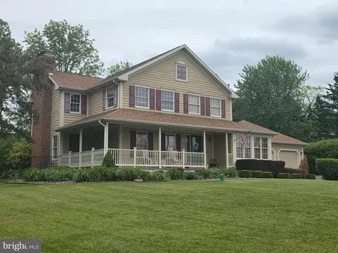 108 Heiskel Dr, Port Matilda, PA 16870