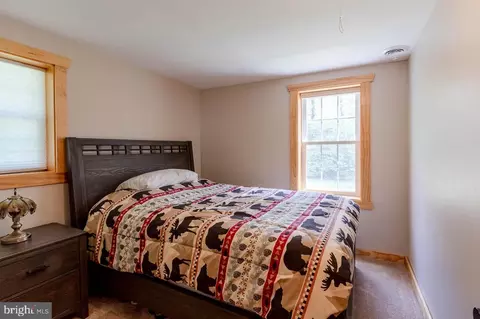 Bedroom - 556 Treaster Kettle Rd, Boalsburg, PA 16827 photo 3 of 4