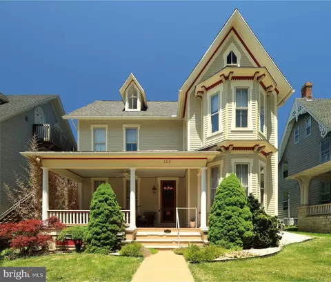 153 E Linn St, Bellefonte, PA 16823