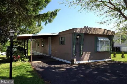 94 Birch St, Bellefonte, PA 16823