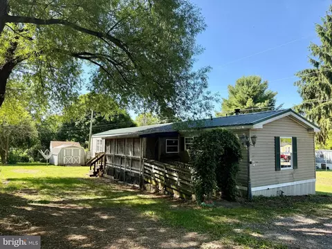 178 Ash Cir, Centre Hall, PA 16828