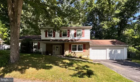 593 Devonshire Dr, State College, PA 16803