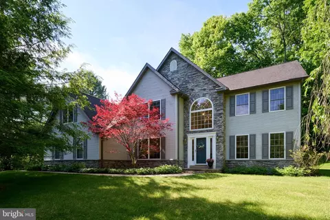 105 Montauk Cir, Port Matilda, PA 16870
